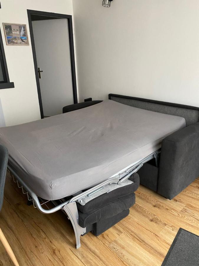 Joli T2 Dans Une Maison De Village 沙托鲁 外观 照片