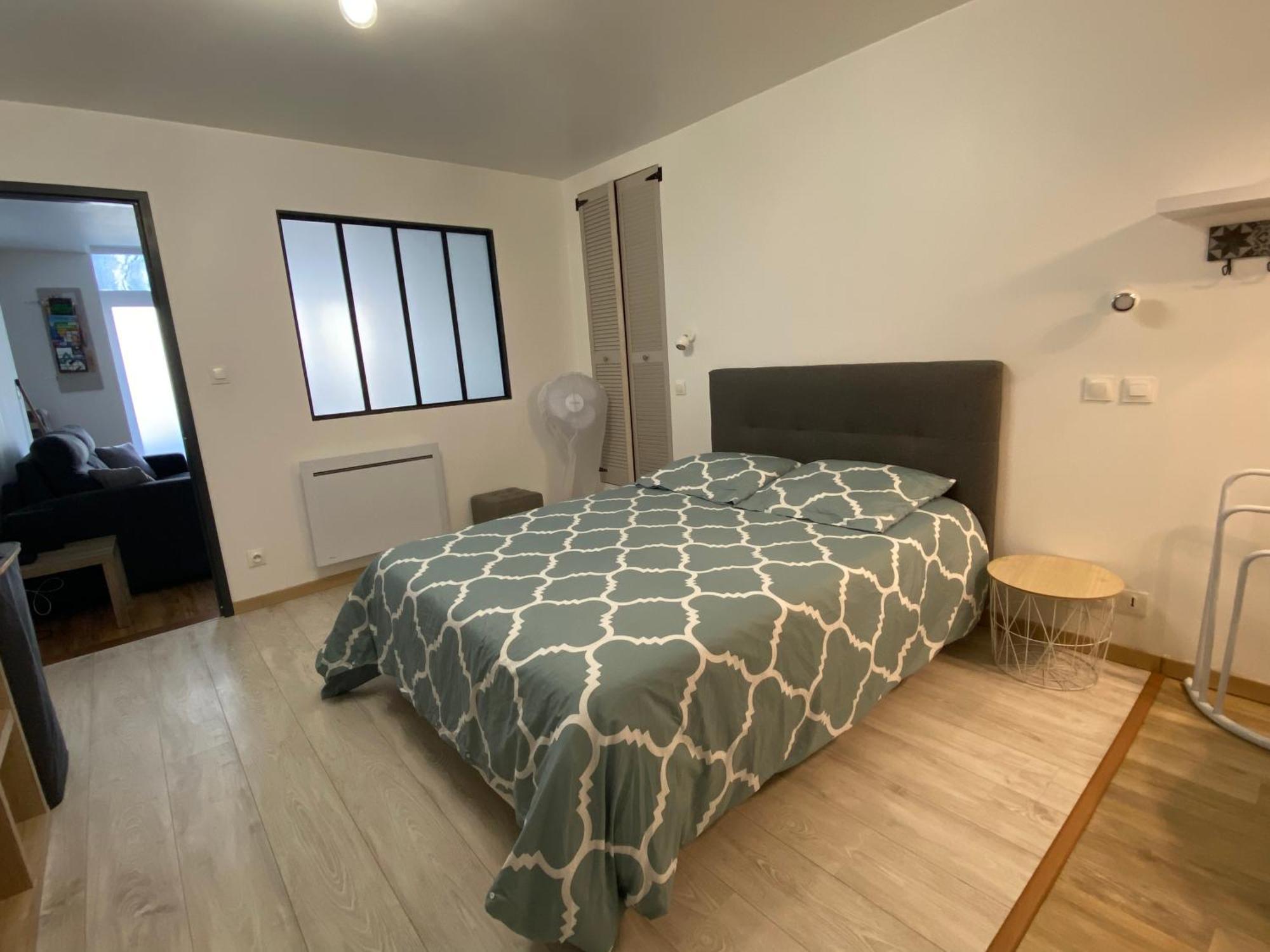 Joli T2 Dans Une Maison De Village 沙托鲁 外观 照片